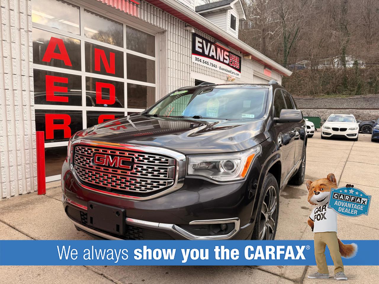 2017 GMC Acadia Denali's photo