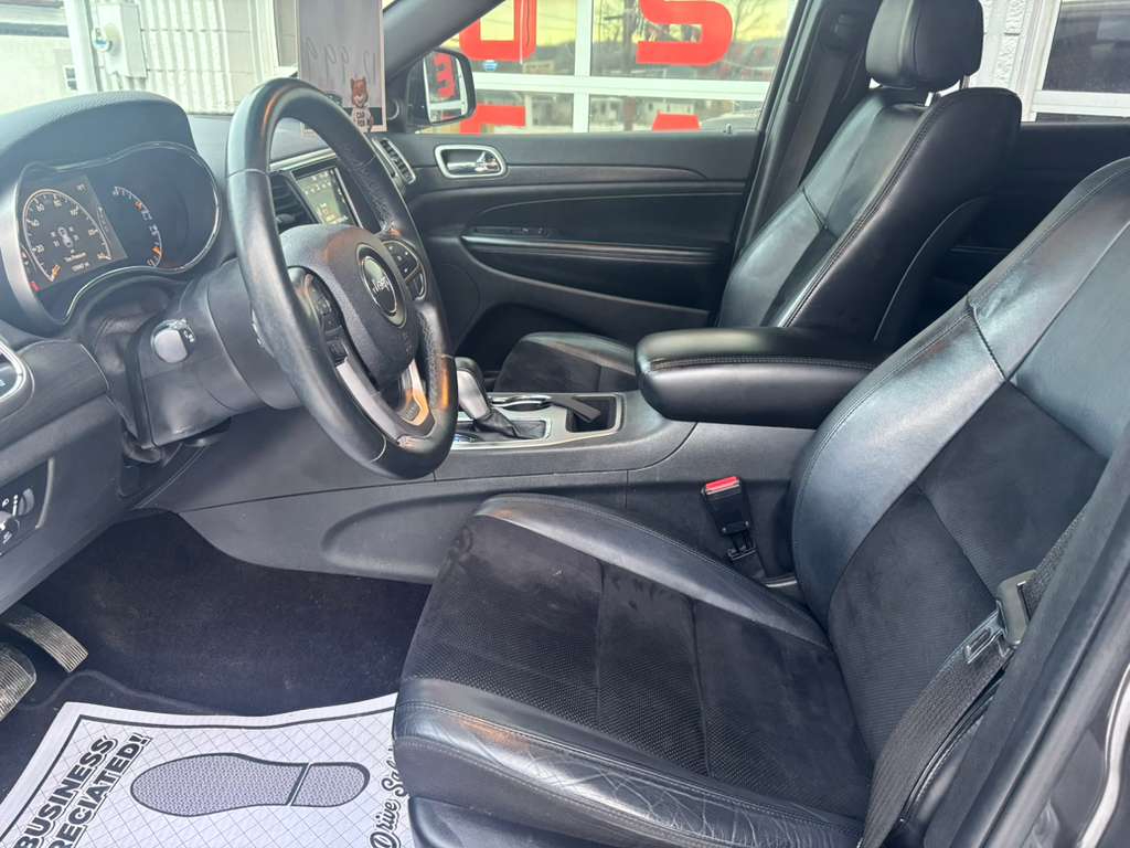 Jeep Grand Cherokee Laredo 4WD 2018