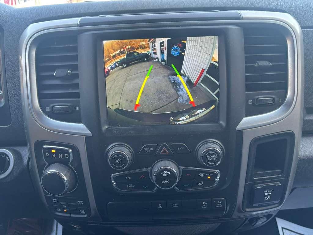 RAM 1500 Classic Tradesman Crew Cab LWB 4WD 2019