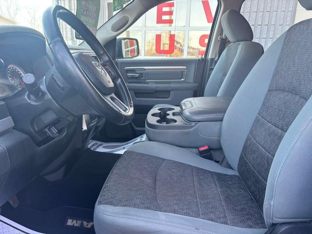 RAM 1500 Classic Tradesman Crew Cab LWB 4WD 2019