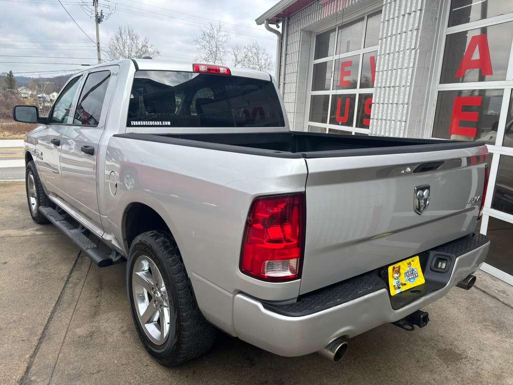 RAM 1500 Tradesman Crew Cab SWB 4WD 2014