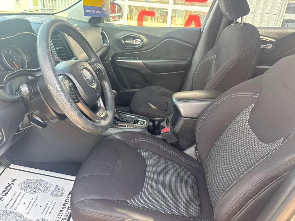 Jeep Cherokee Latitude 4WD 2019