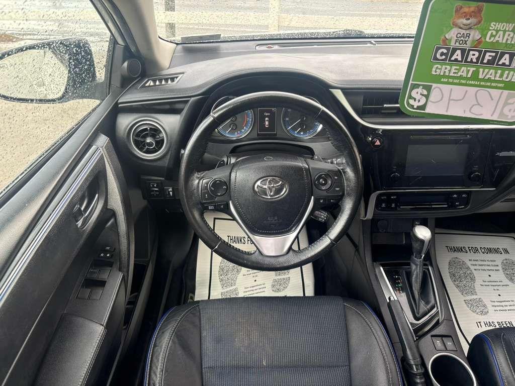 Toyota Corolla L CVT 2019