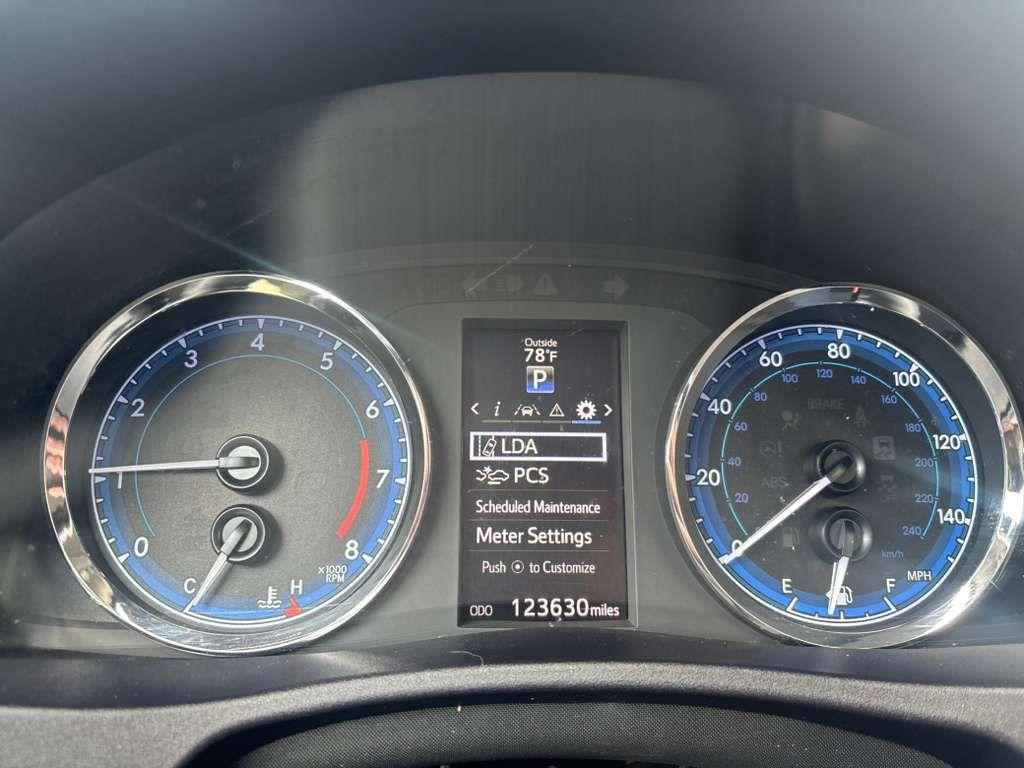 Toyota Corolla L CVT 2019