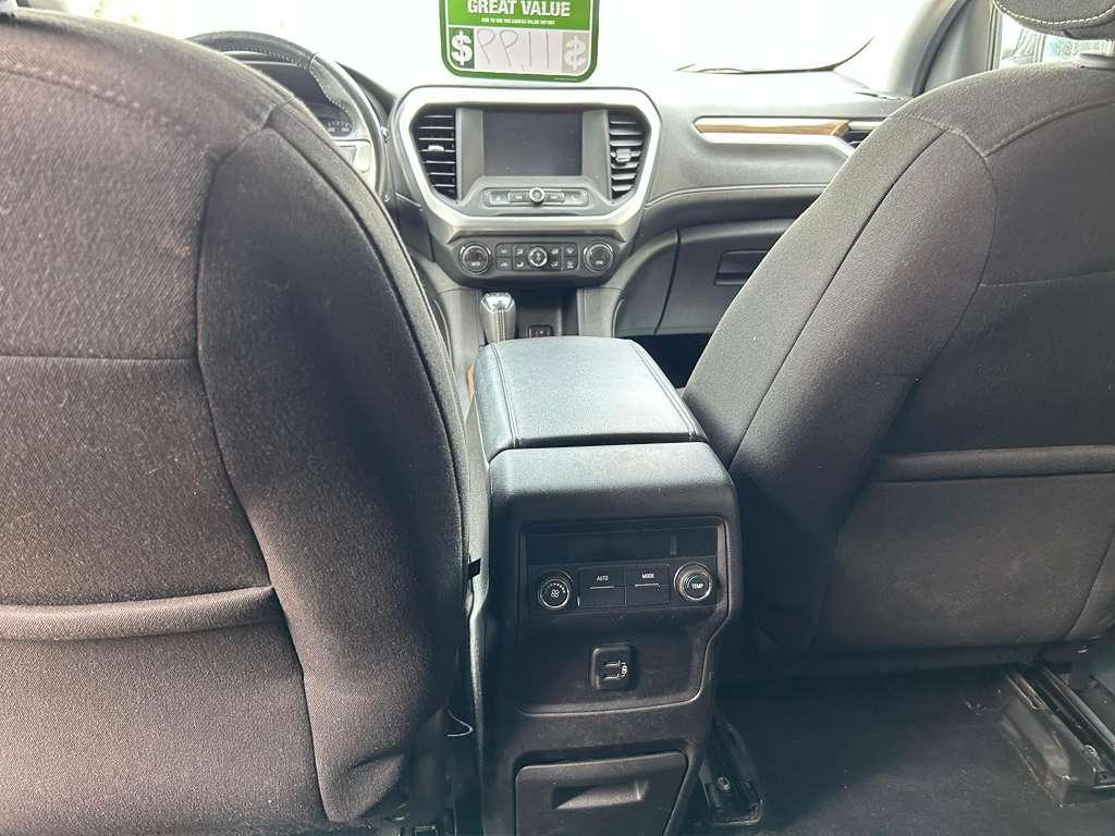 GMC Acadia SLE-1 AWD 2017