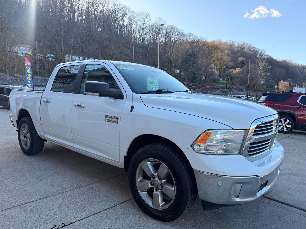 RAM 1500 SLT Crew Cab SWB 4WD 2018