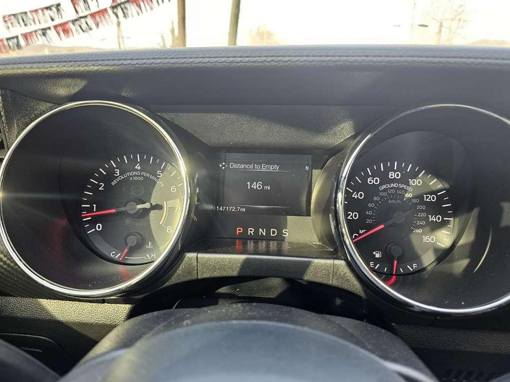 Ford Mustang V6 Coupe 2015