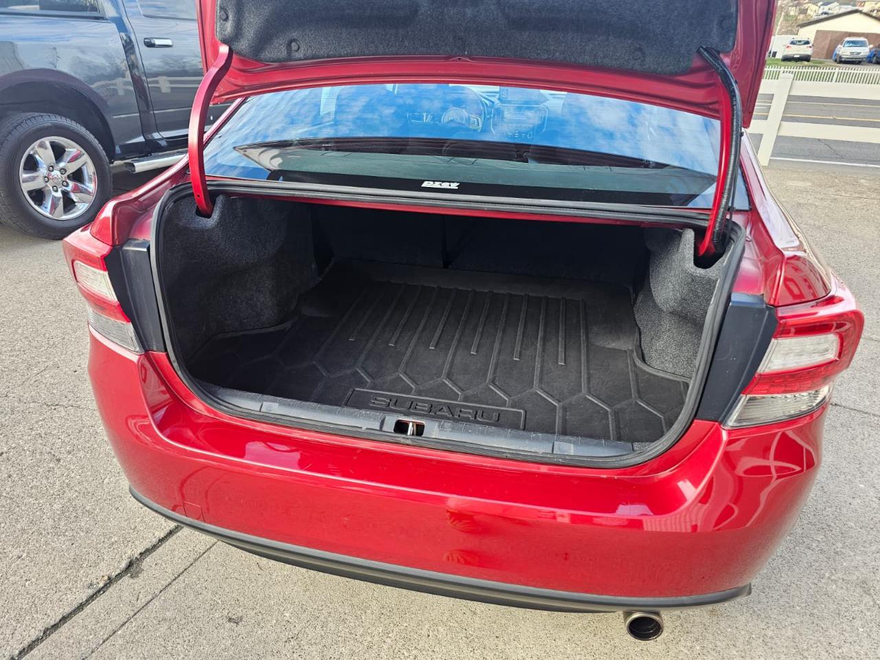 Subaru Impreza 2.0i Sport CVT 4-Door 2017