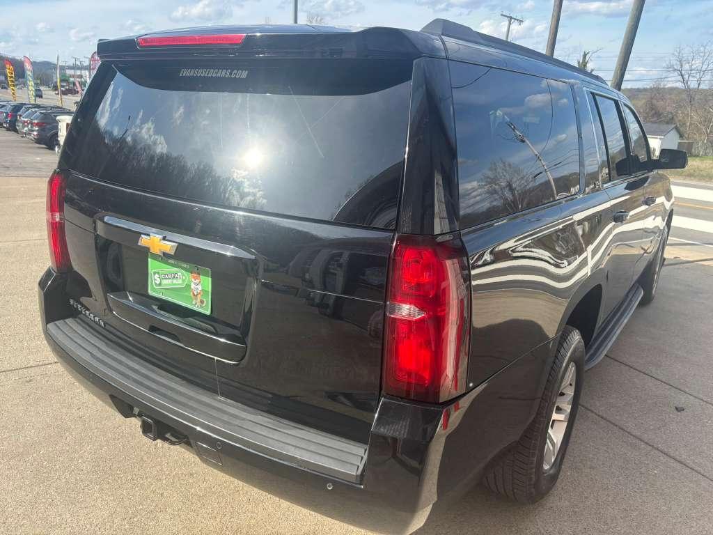 Chevrolet Suburban LT 4WD 2018