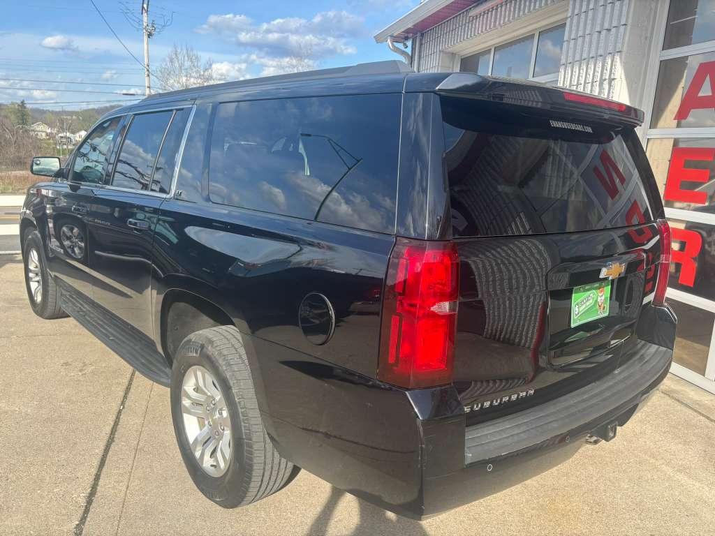 Chevrolet Suburban LT 4WD 2018