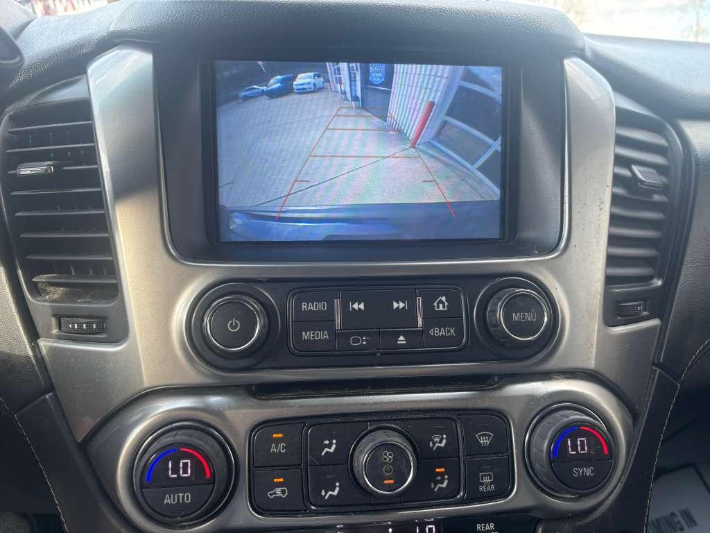 Chevrolet Suburban LT 4WD 2018