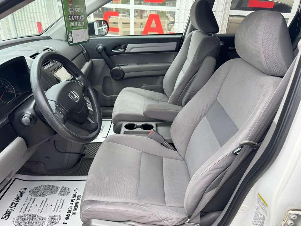 Honda CR-V SE 4WD 5-Speed AT 2011