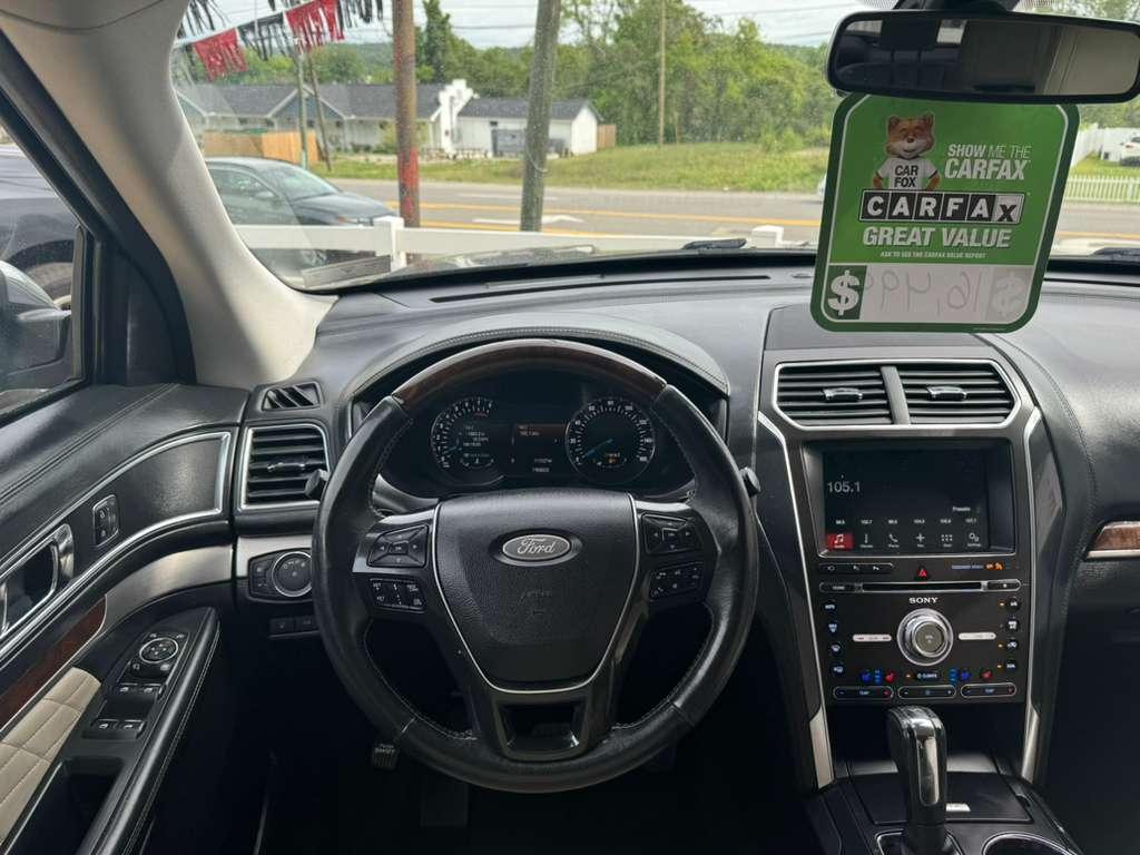 Ford Explorer Platinum AWD 2017