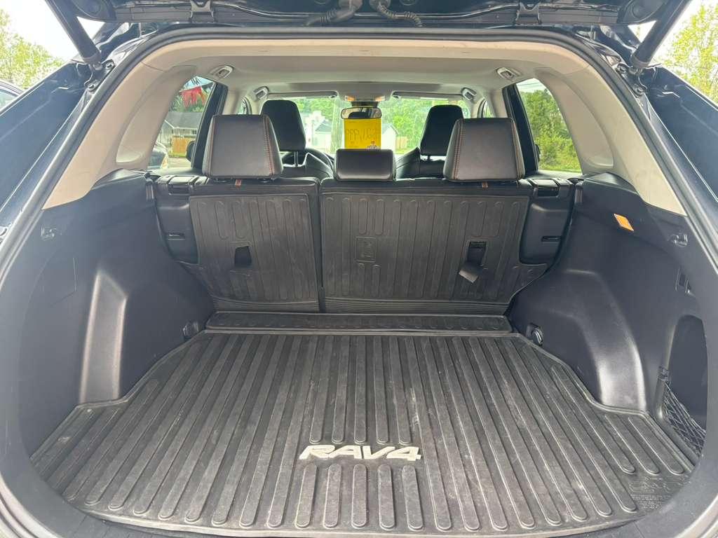 Toyota RAV4 Adventure AWD 2019