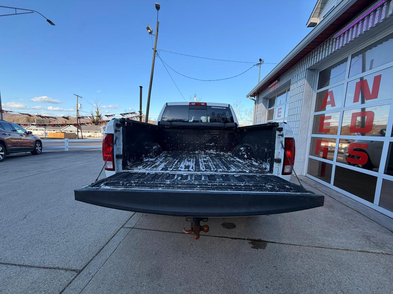 RAM 1500 SLT Crew Cab SWB 4WD 2018
