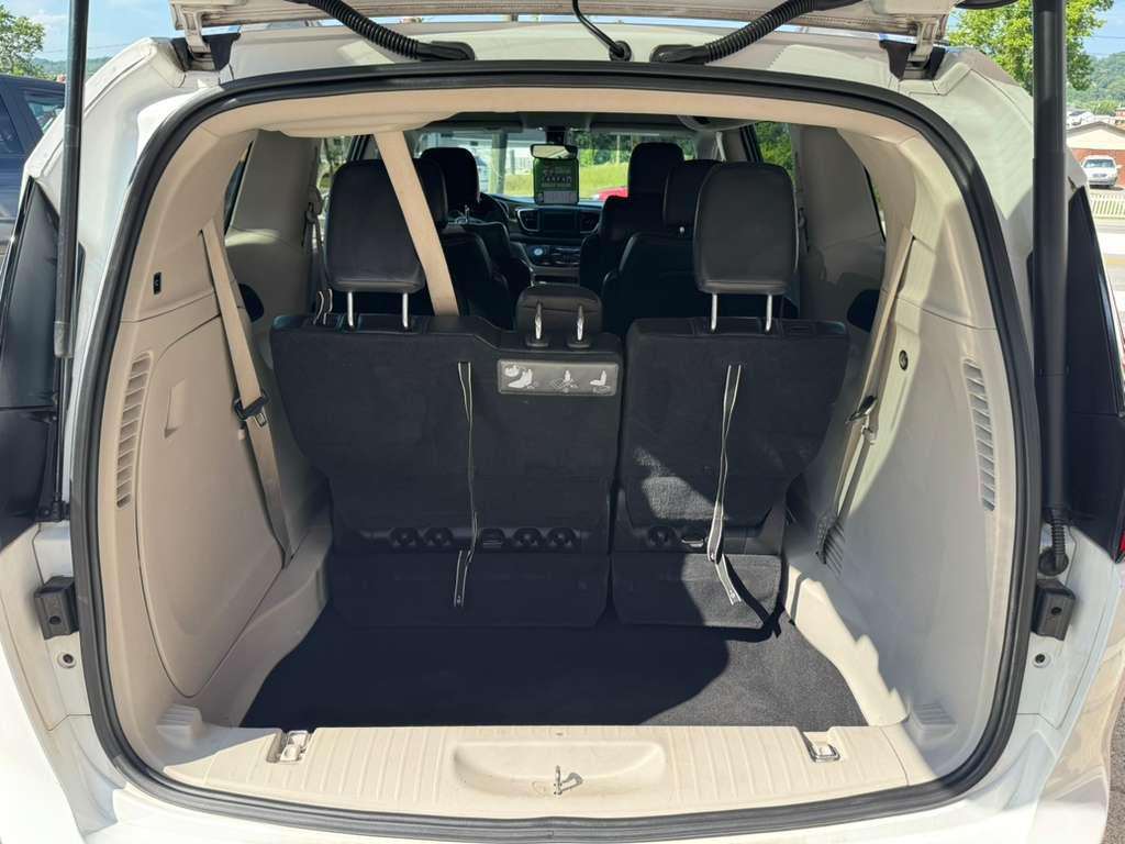 Chrysler Pacifica Touring-L 2018