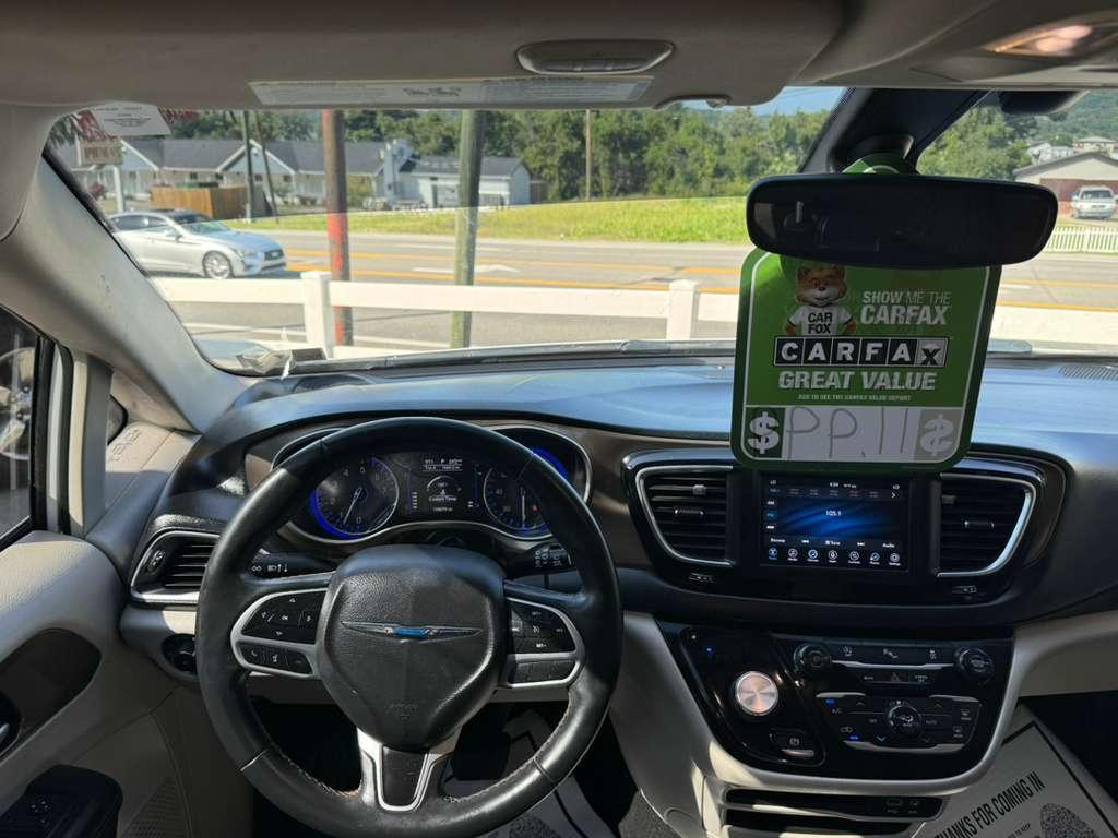 Chrysler Pacifica Touring-L 2018
