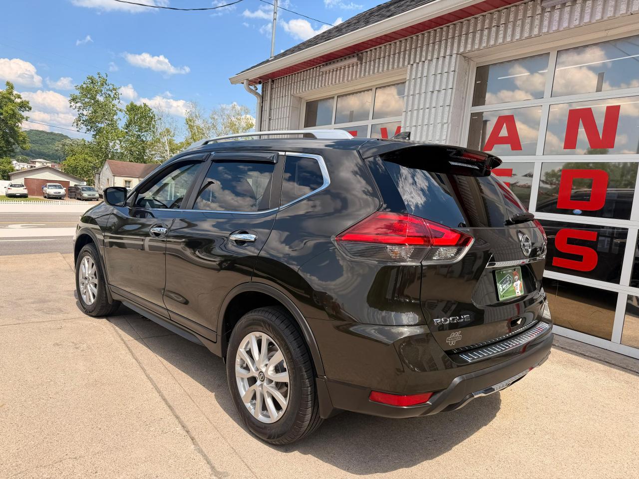 Nissan Rogue AWD SV 2017