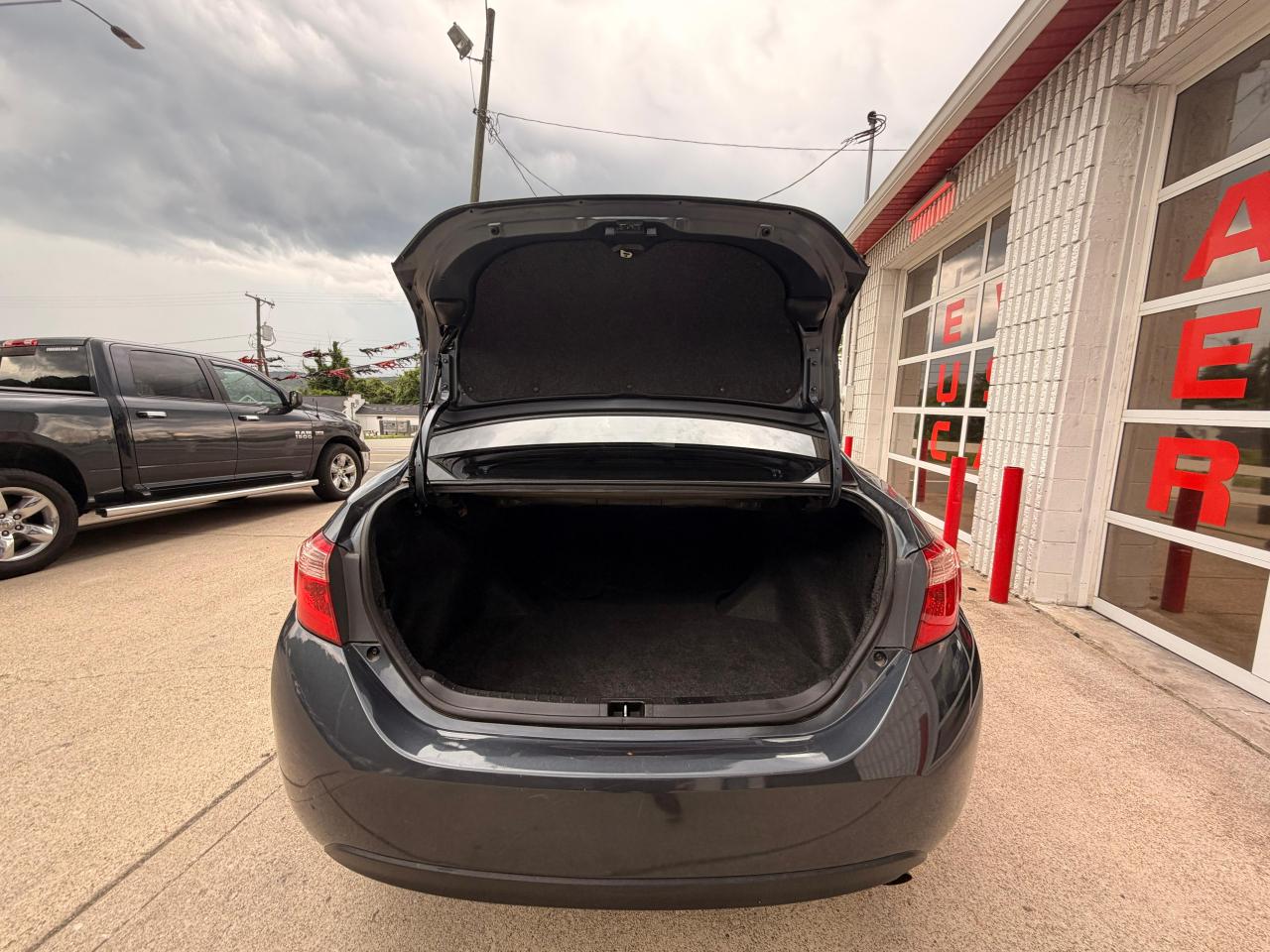 Toyota Corolla L CVT 2019