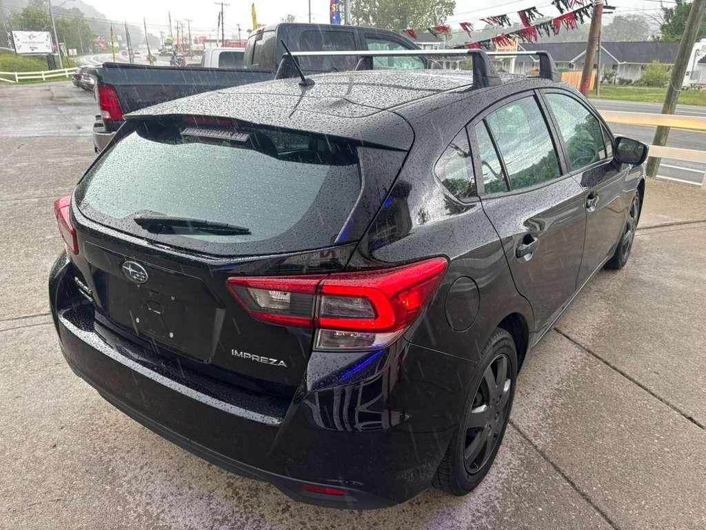 Subaru Impreza 2.0i CVT 5-Door 2022