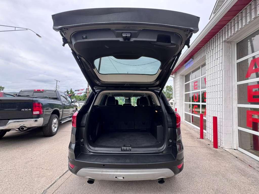 Ford Escape SEL 4WD 2019