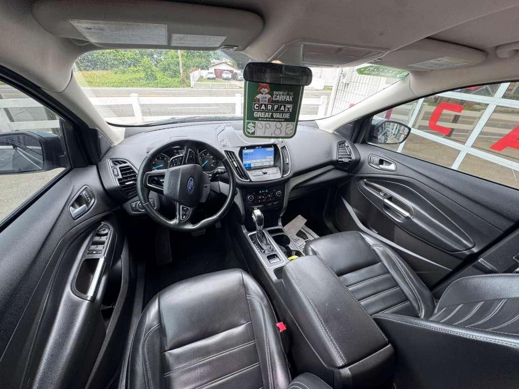 Ford Escape SEL 4WD 2019
