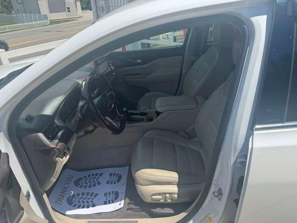 GMC Acadia Denali AWD 2018