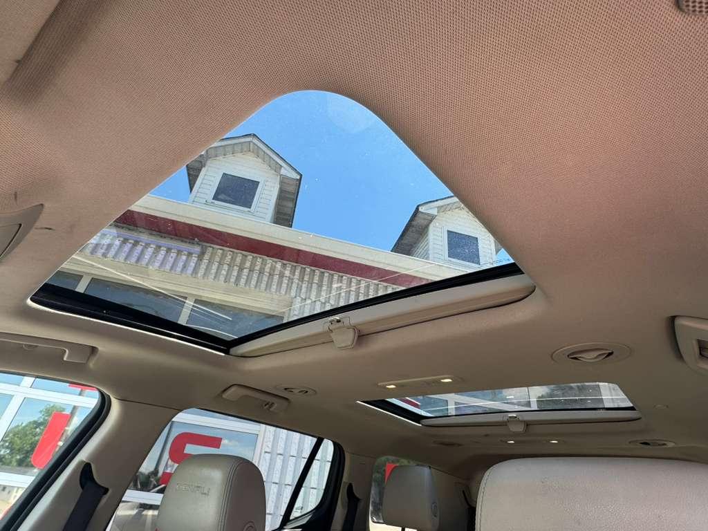 GMC Acadia Denali AWD 2018