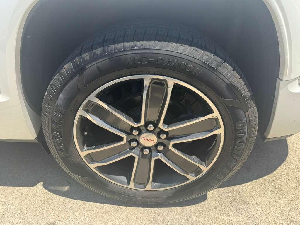 GMC Acadia Denali AWD 2018