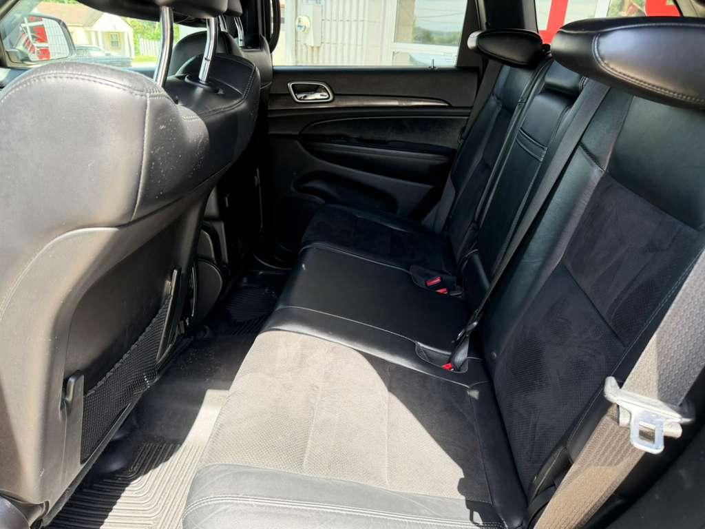 Jeep Grand Cherokee Laredo 4WD 2018
