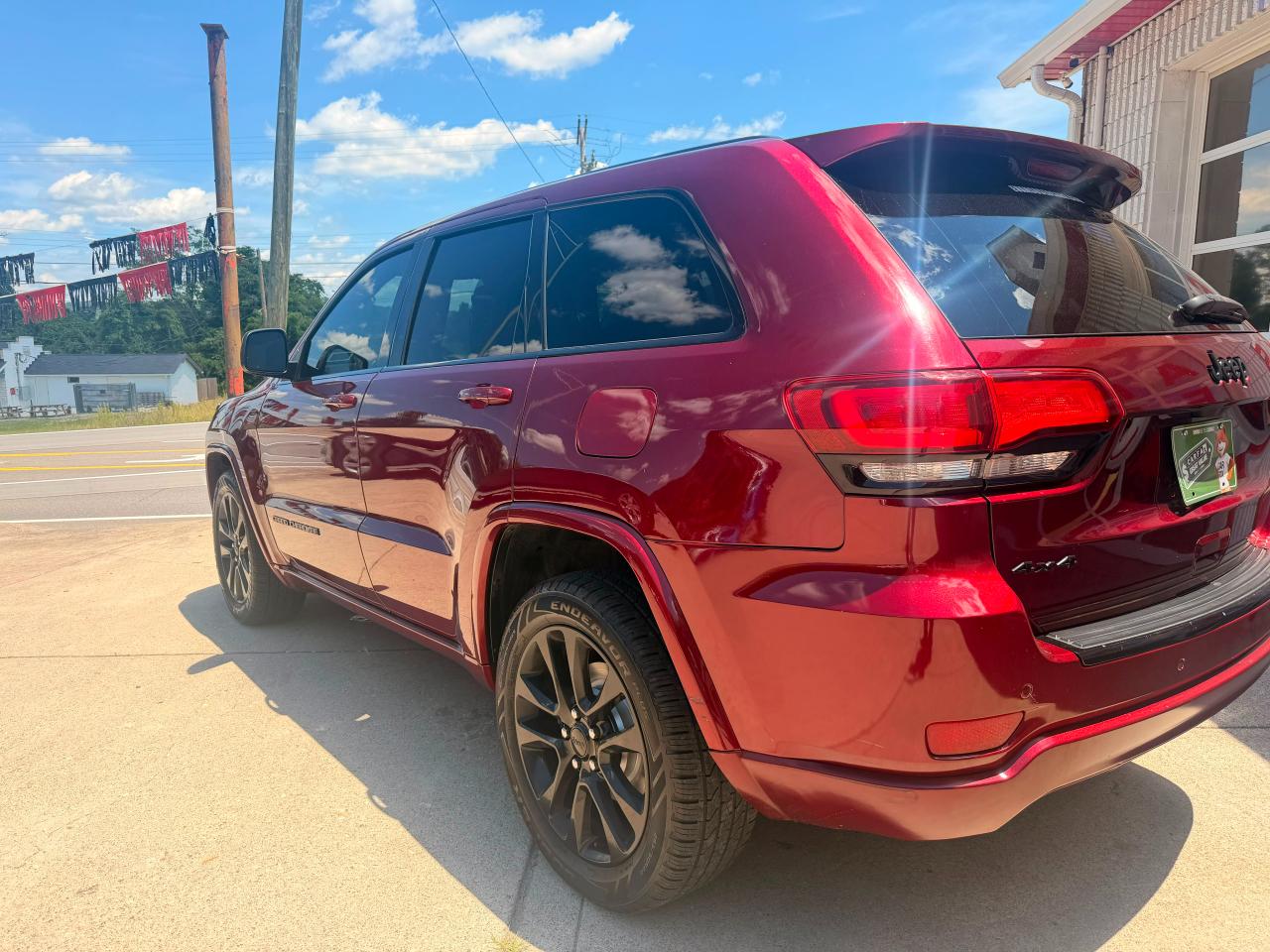 Jeep Grand Cherokee Laredo 4WD 2018