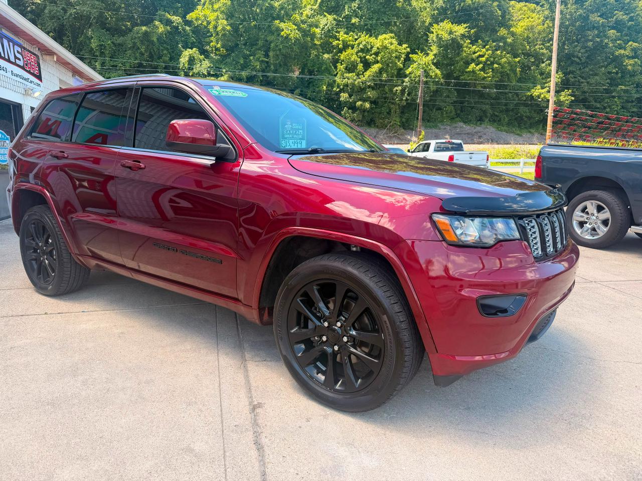 Jeep Grand Cherokee Laredo 4WD 2018