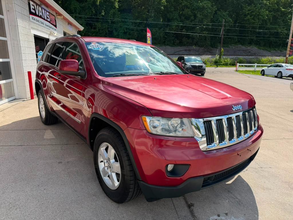 Jeep Grand Cherokee Laredo 4WD 2012