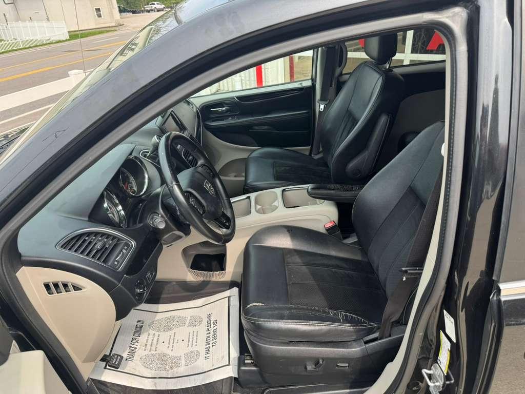 Dodge Grand Caravan SXT 2017