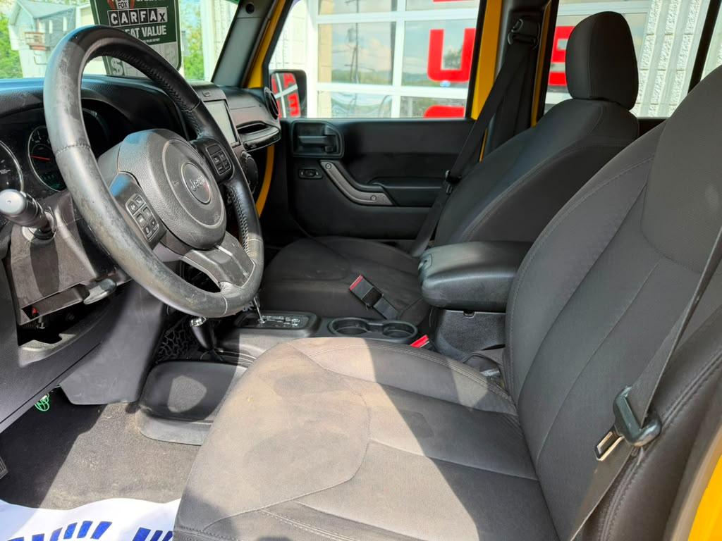 Jeep Wrangler Unlimited Sport 4WD 2015