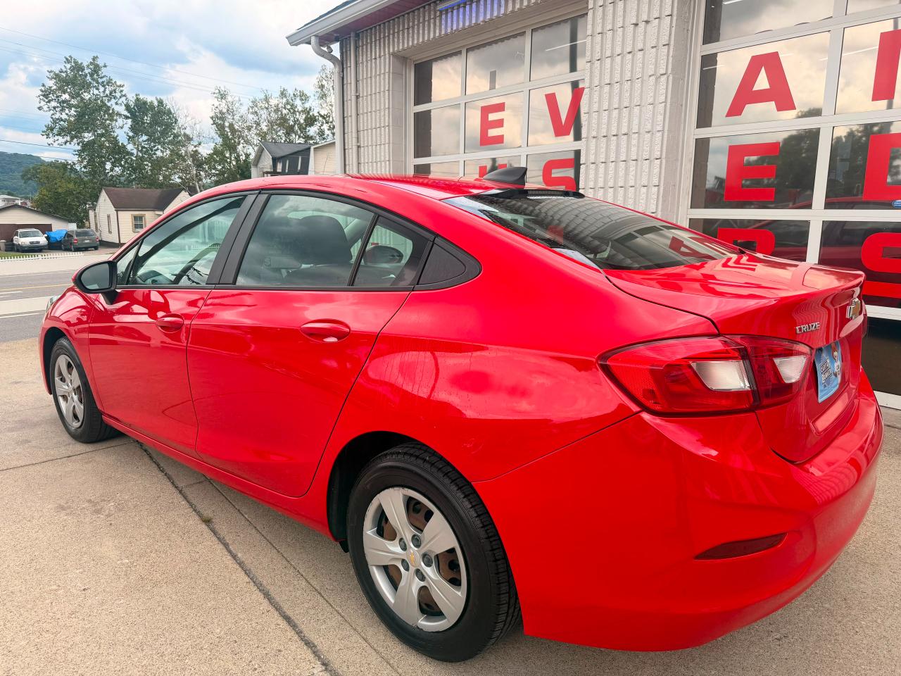 Chevrolet Cruze LS Auto 2018