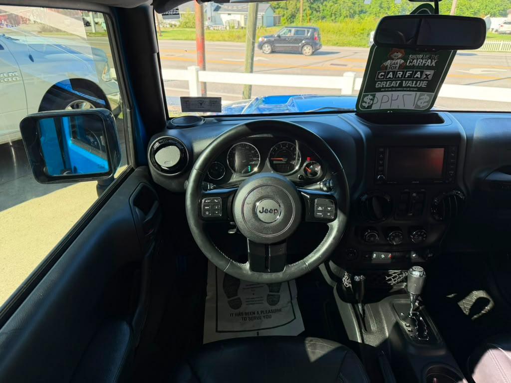 Jeep Wrangler Unlimited Sahara 4WD 2015