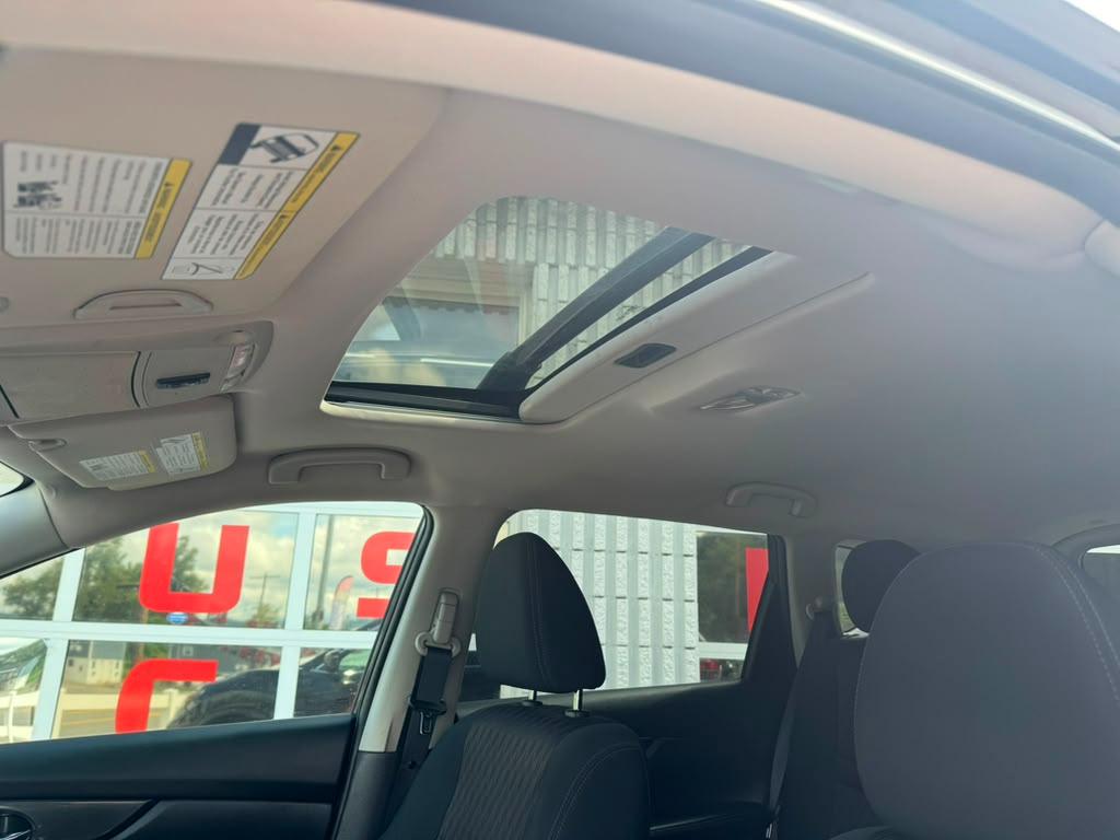 Nissan Rogue SV AWD 2017