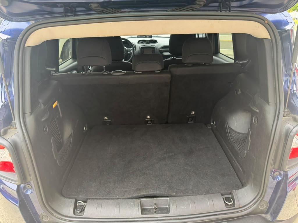 Jeep Renegade photo 5