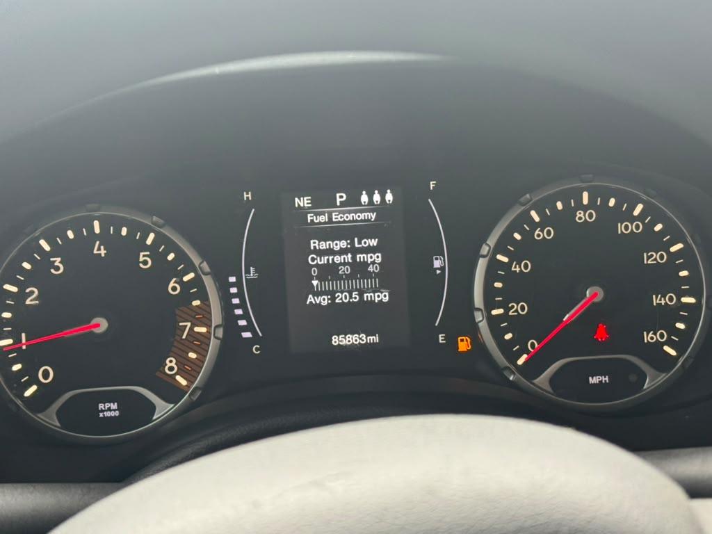 Jeep Renegade photo 9