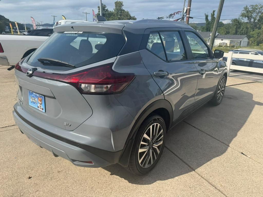 Nissan Kicks SV 2022
