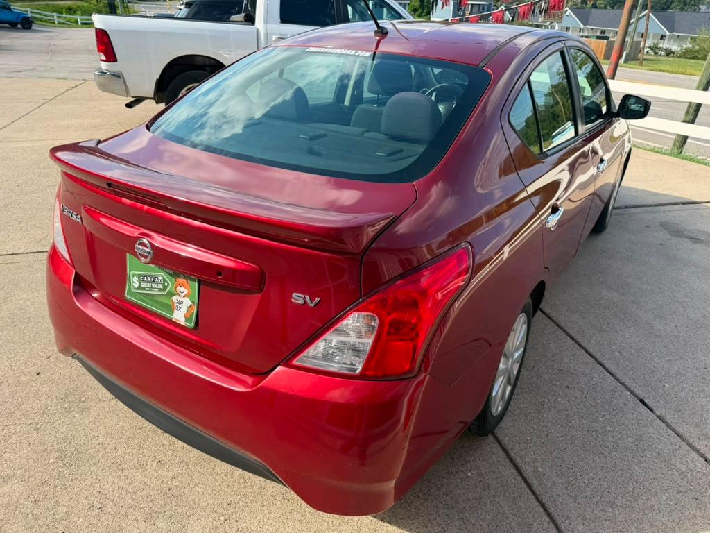 Nissan Versa 1.6 S 5M 2017