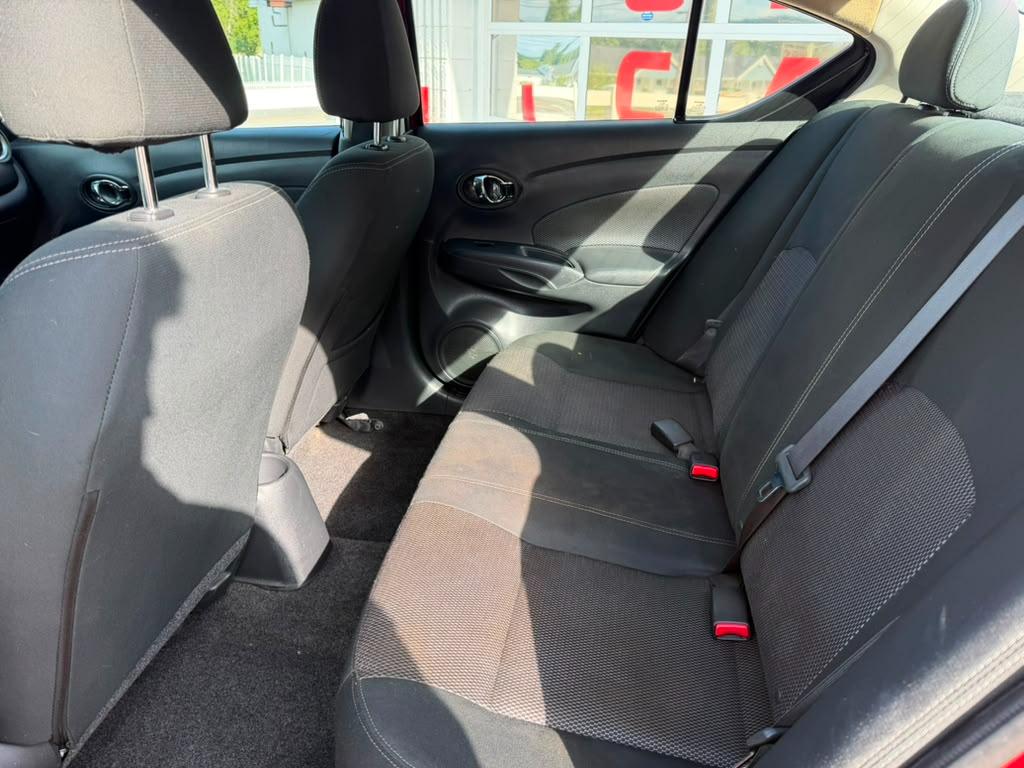 Nissan Versa 1.6 S 5M 2017