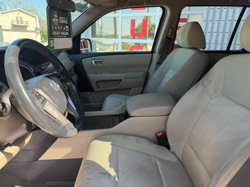 Honda Pilot LX 4WD 5-Spd AT 2015