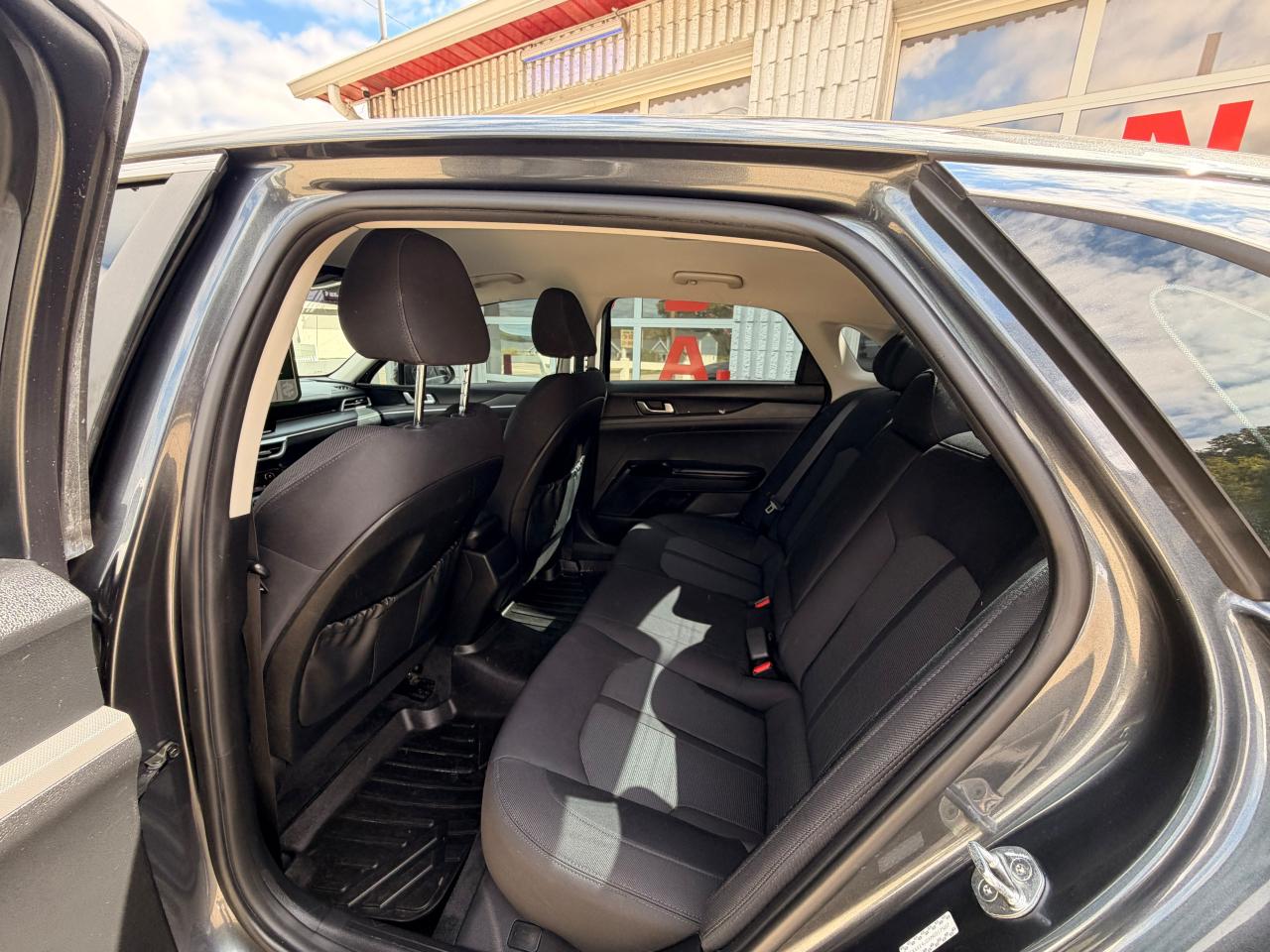 Kia K5 LXS 2021