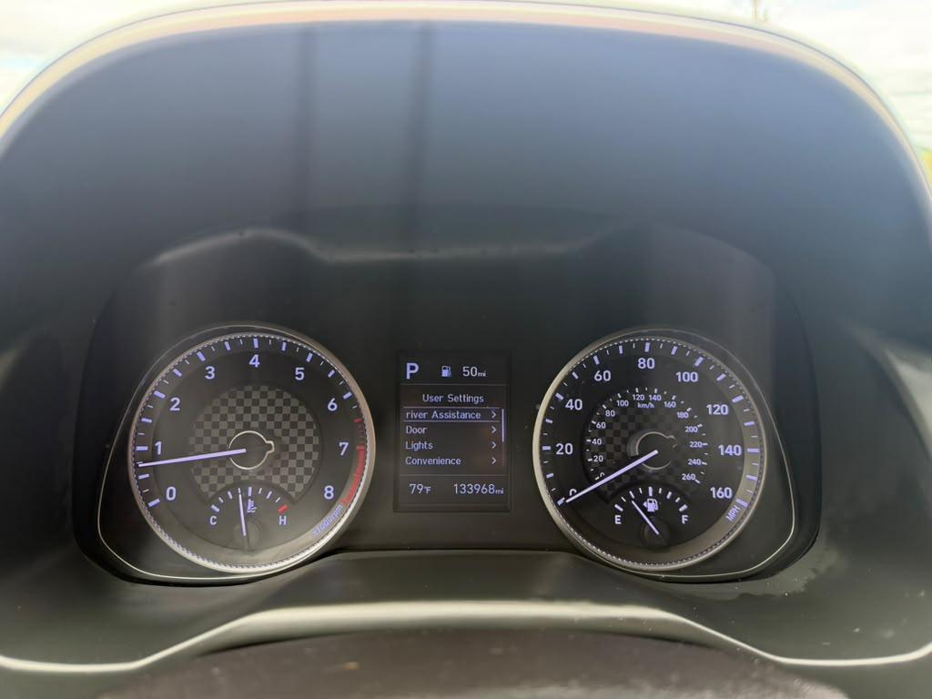 Hyundai Elantra SE 6M 2020