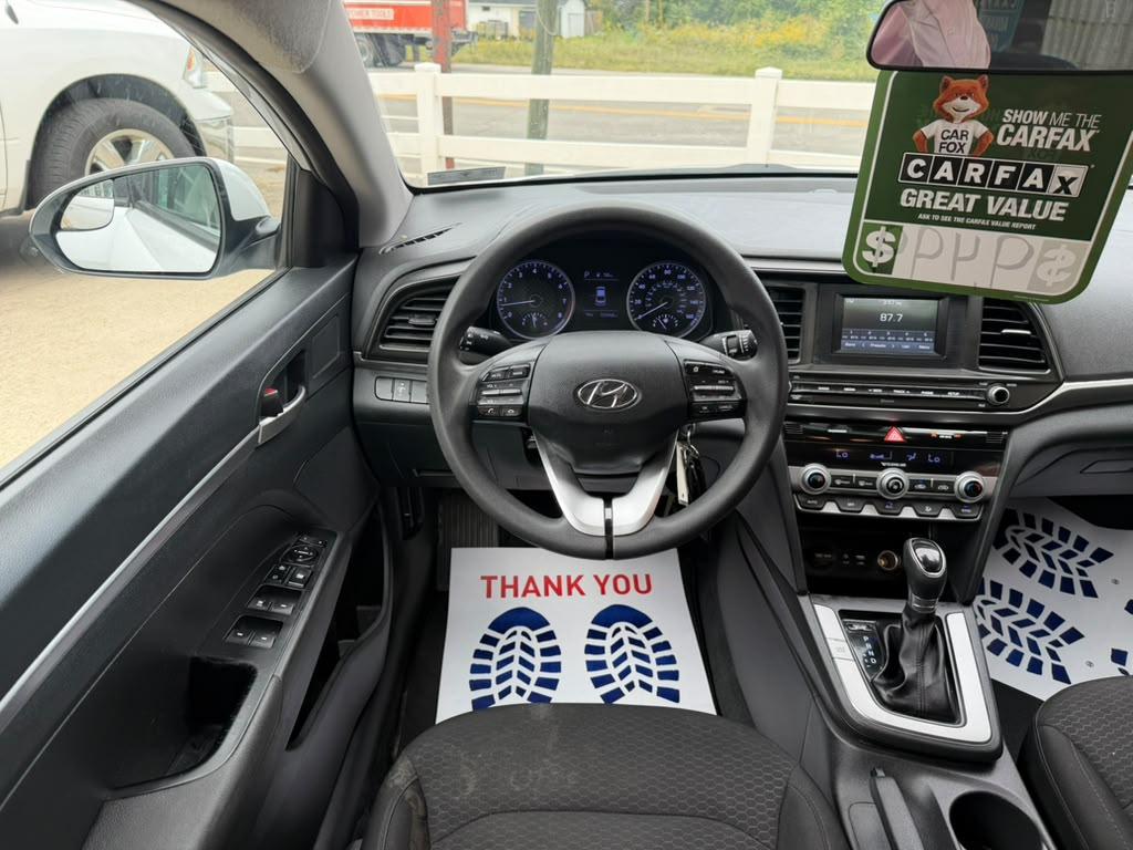 Hyundai Elantra SE 6M 2020