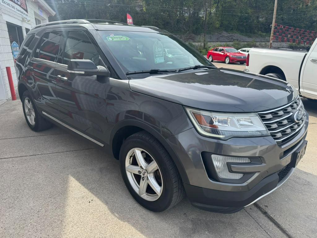 Ford Explorer XLT 4WD 2016