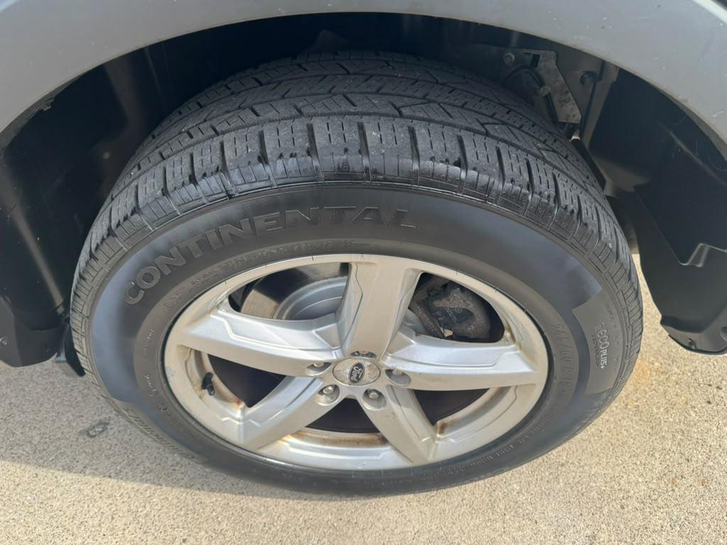 Ford Explorer XLT 4WD 2016