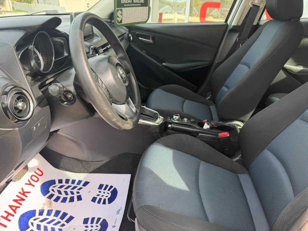 Toyota Yaris iA 6A 2017